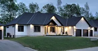 Pierre du domaine Roberval large image 4