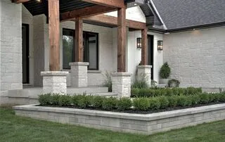 Pierre du domaine Roberval large image 6